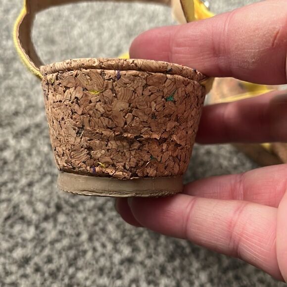 Hanna Andersson - Karena Yellow Cork Heel Sandals - 4 - Picture 5 of 8